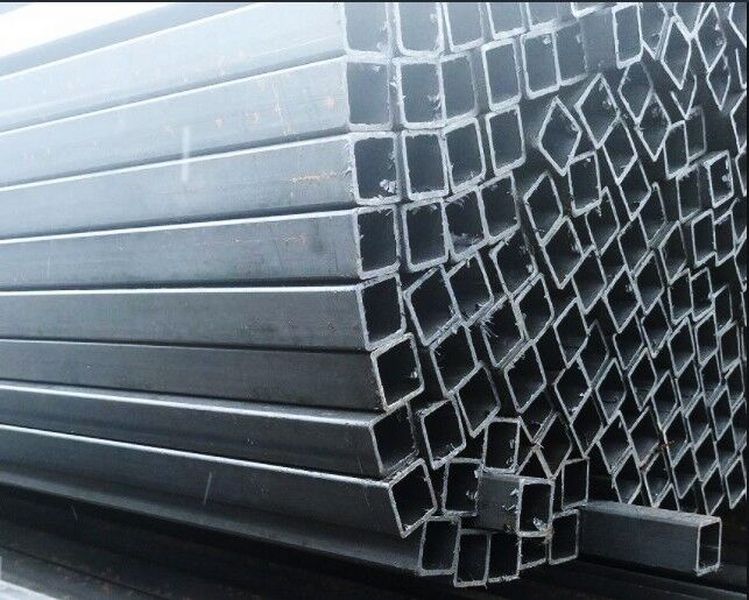 Трубы э/св проф. 20х20х2,0 мм (ст.2пс (РОССИЯ))