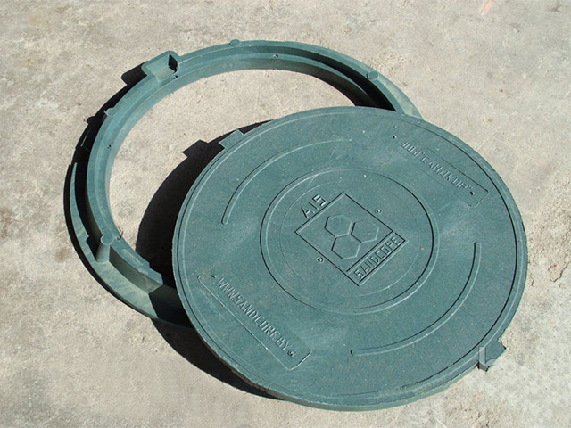 Люк садовый А15 (15кН) зеленый, арт.ЛСА15З