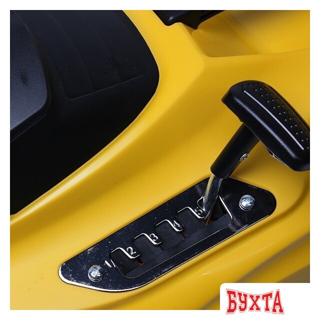 Газонокосилка Champion EM3616 3