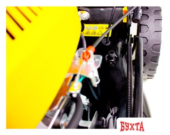 Газонокосилка Champion LM5345 2